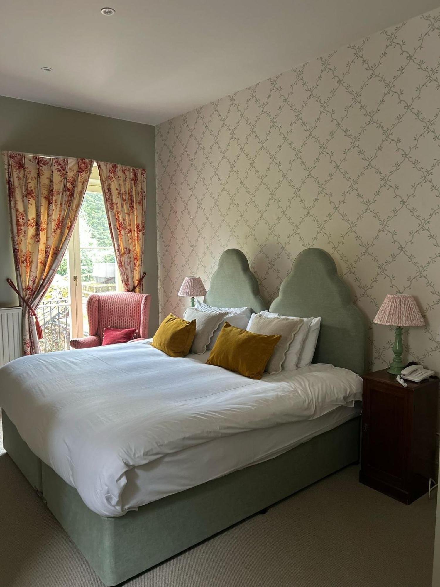 Ravenwood Hall Hotel Bury St. Edmunds Buitenkant foto