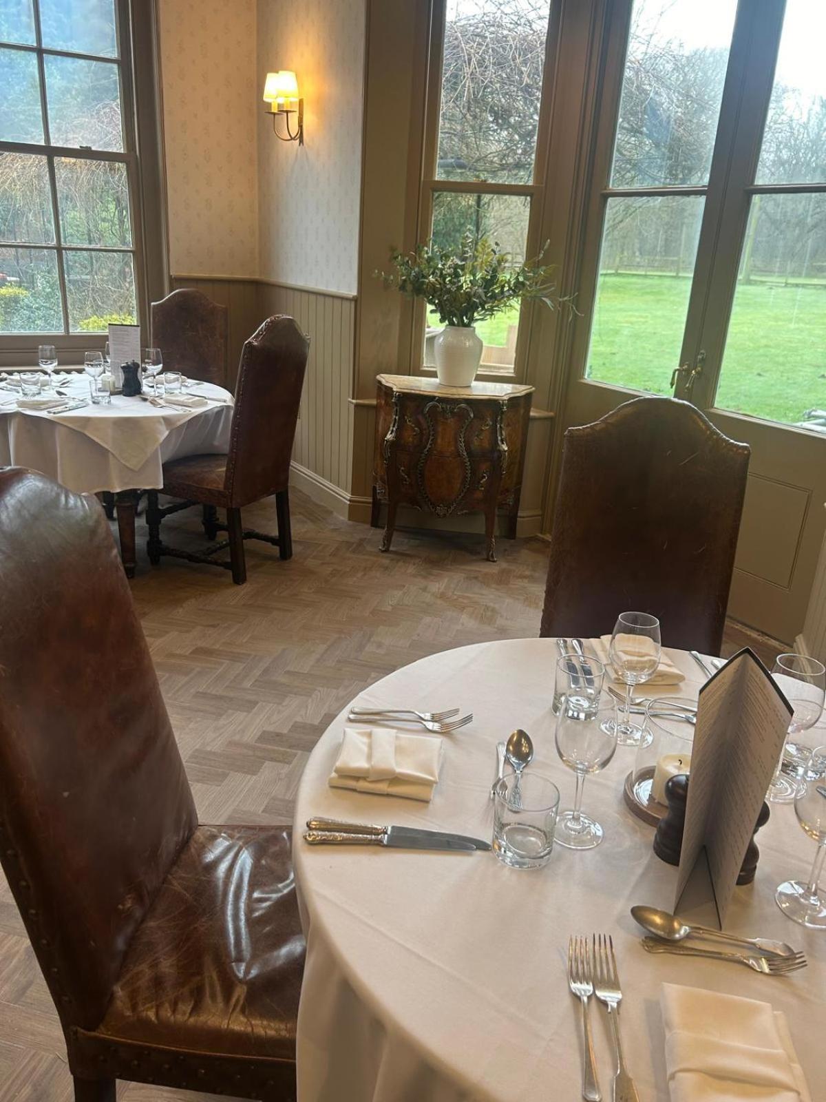 Ravenwood Hall Hotel Bury St. Edmunds Buitenkant foto
