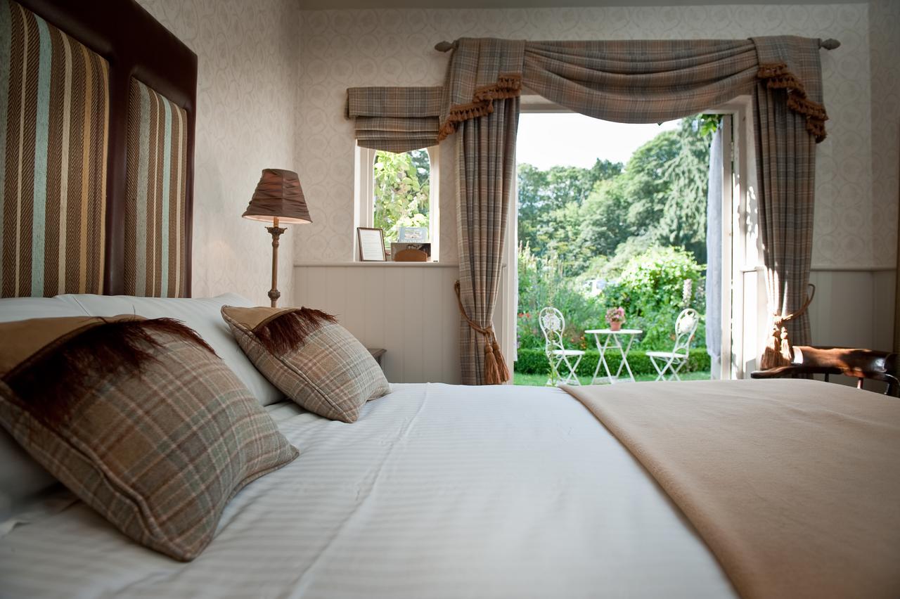 Ravenwood Hall Hotel Bury St. Edmunds Buitenkant foto