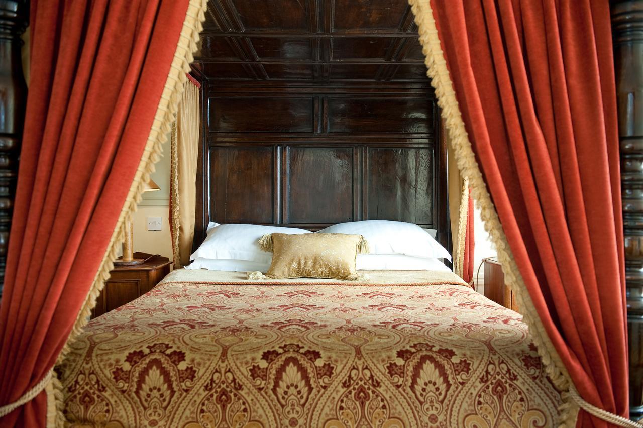 Ravenwood Hall Hotel Bury St. Edmunds Buitenkant foto