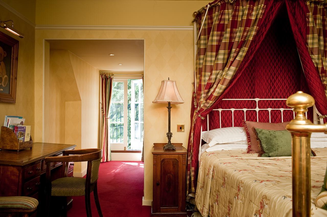 Ravenwood Hall Hotel Bury St. Edmunds Buitenkant foto